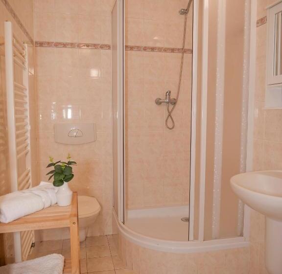 ペンション Penzion A Restaurace U červinků