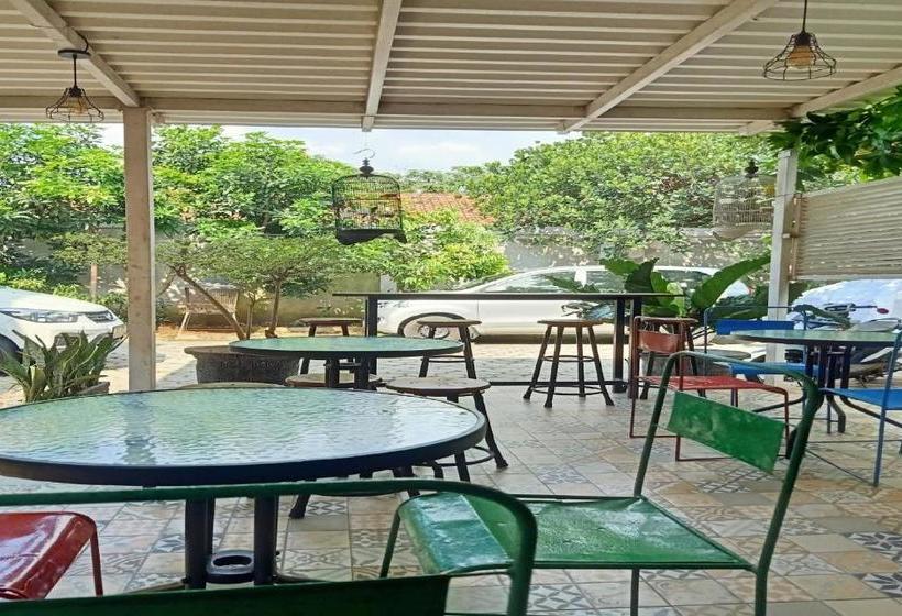 펜션 Salihara Syariah Residence