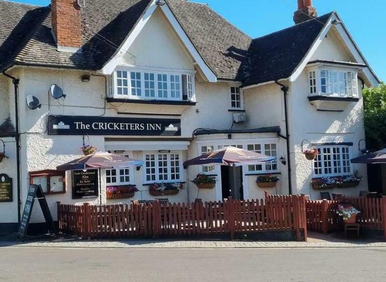 ペンション The Cricketers Inn