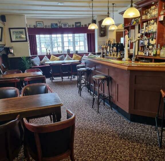 ペンション The Cricketers Inn