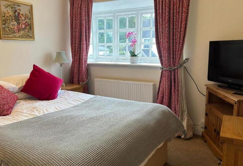 ペンション The Cricketers Inn