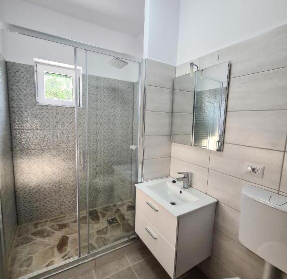 Pensiunea Lavanda, Piatra Neamț