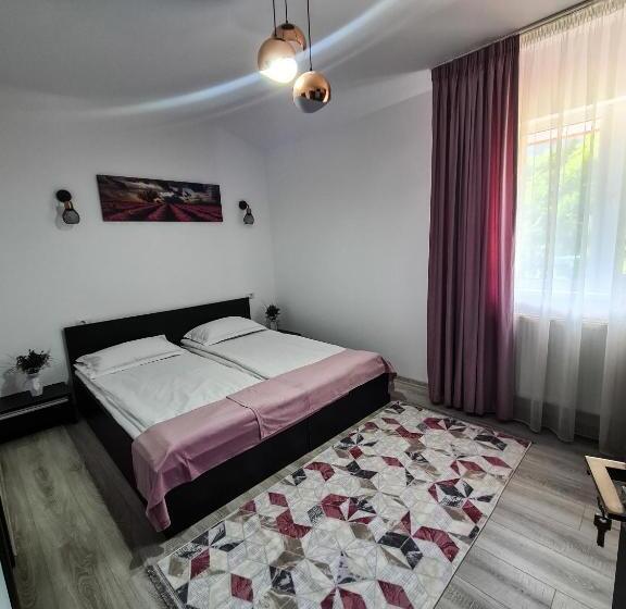 Pensiunea Lavanda, Piatra Neamț