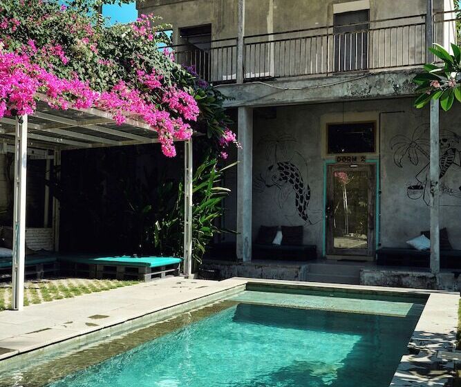 旅馆 Lotide Surf Camps Lombok