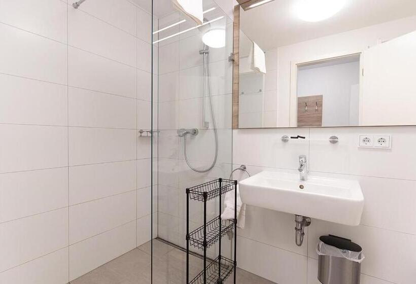 Aparthotel Oberfeld West München, Selbstversorger