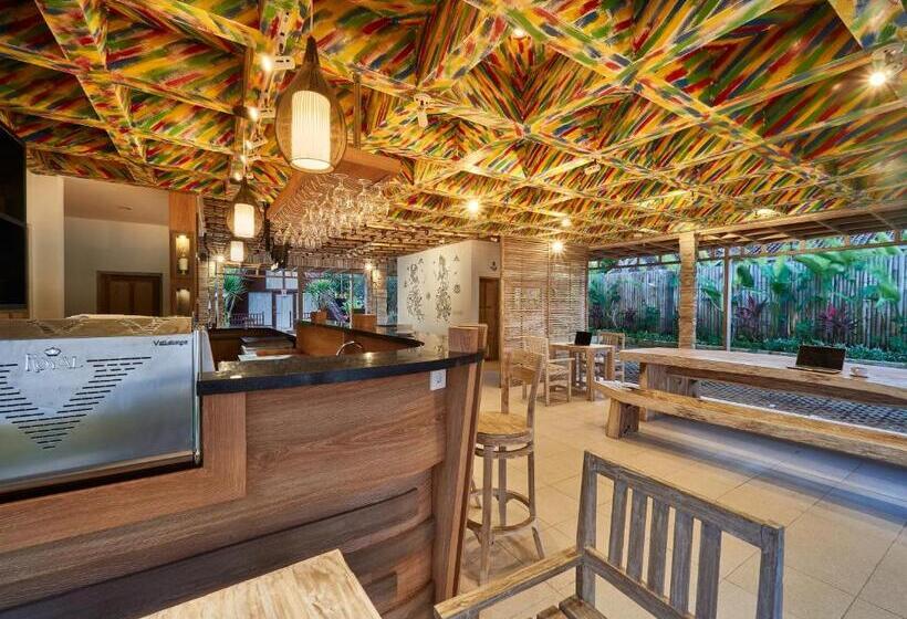 مبيت وإفطار The Tempekan Heritage