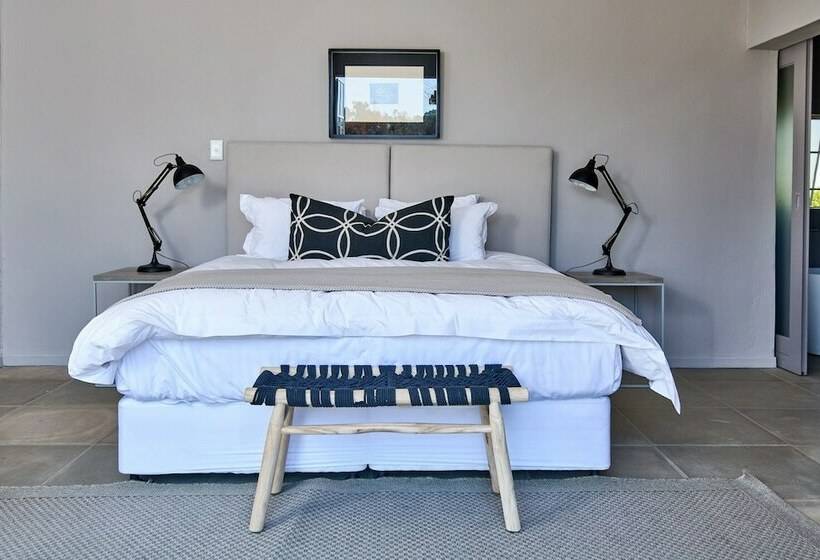 مبيت وإفطار White Light The Rooms   Adults Only