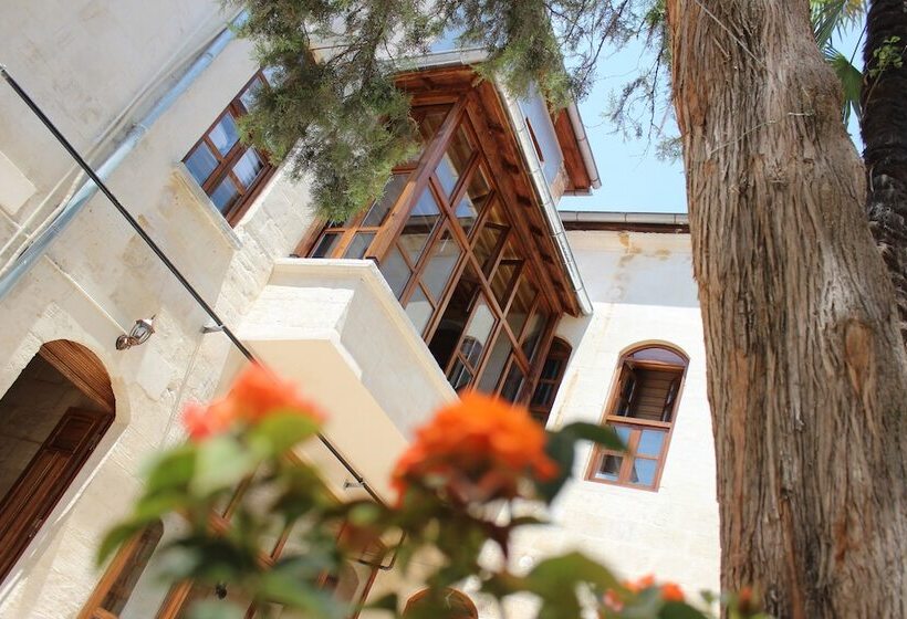 هتل Duran Aga Konagi