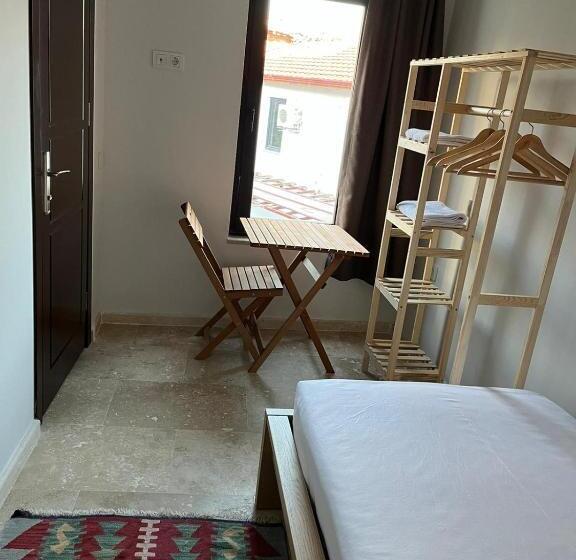 הוסטל Agon Ephesus