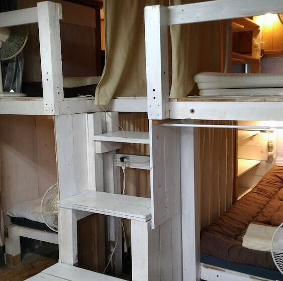 Guest House Connect   Hostel