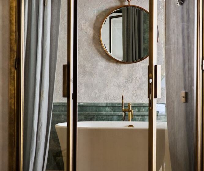 H15 Luxury Palace Destigo Hotels