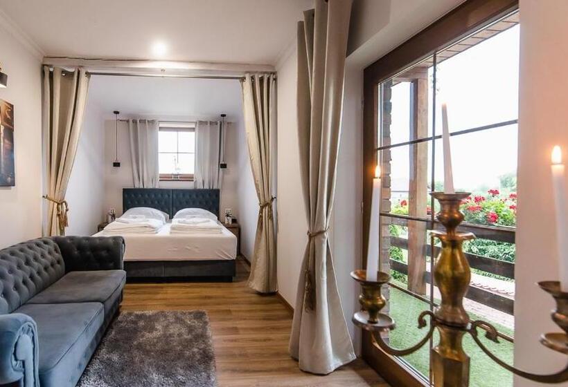 簡易ホテル Apartamenty Kapitańskie