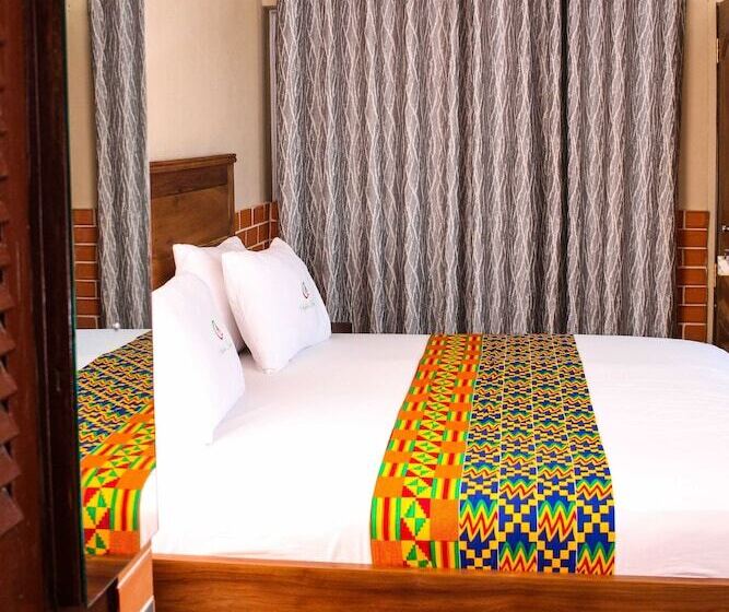 هتل Agblor Lodge