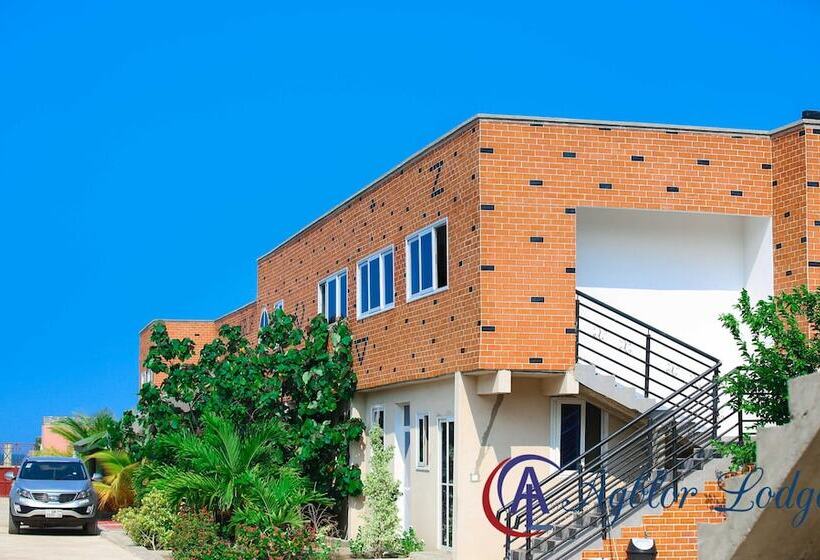 هتل Agblor Lodge