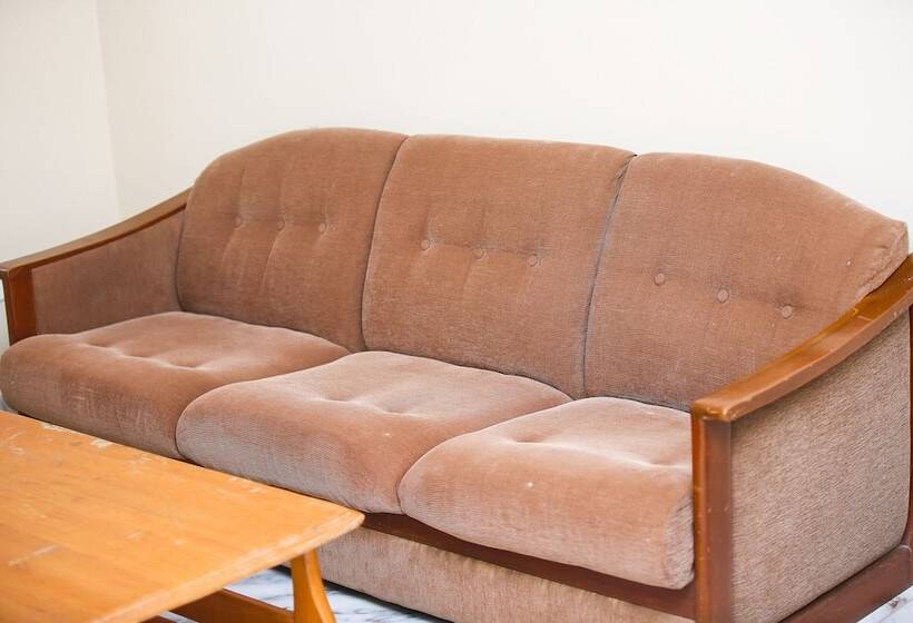 فندق Agblor Lodge