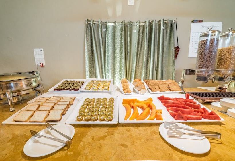 호텔 Bhavya Resort Luxury Boutique Desert Camp