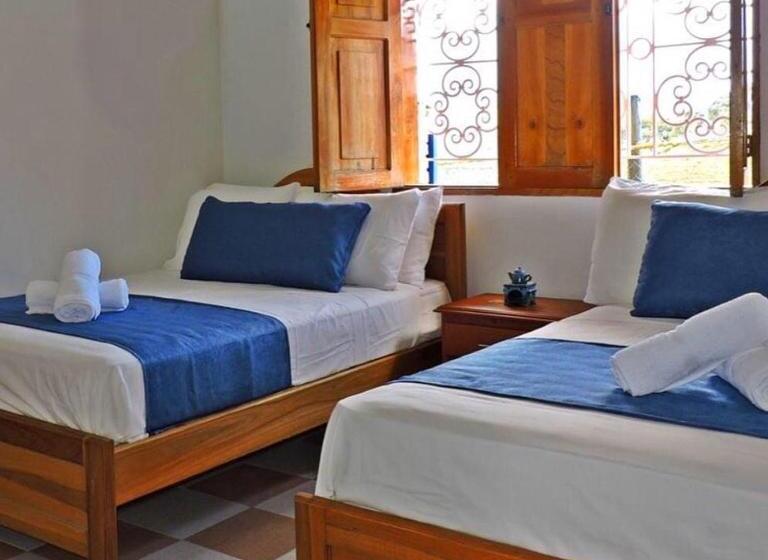 בית מלון כפרי Castillo De Cascadas Finca