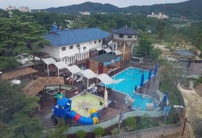 ホテル Cheoksan Spatel