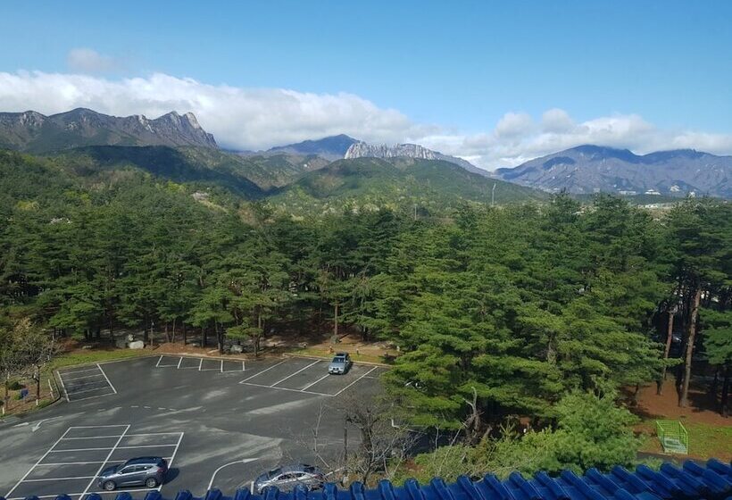 ホテル Cheoksan Spatel