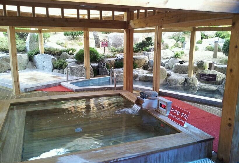 ホテル Cheoksan Spatel