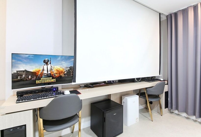 בית מלון כפרי Continew