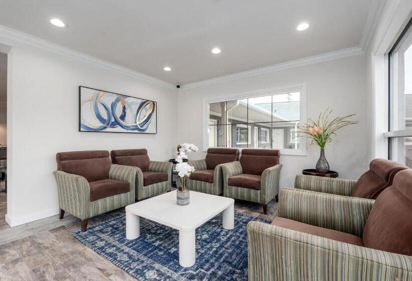 فندق Crewe Boutique Inn