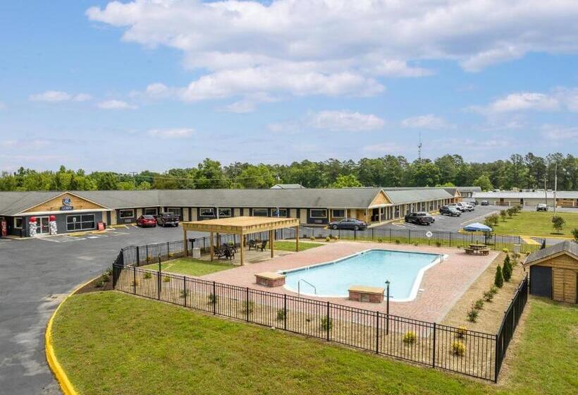 فندق Crewe Boutique Inn