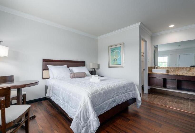 فندق Crewe Boutique Inn