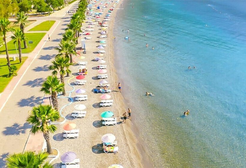 هتل Dolunay Suit & Beach