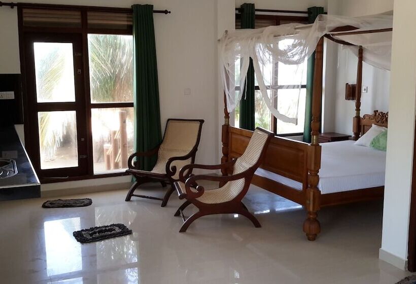 Отель Dream Village Beach Resort & Cabanas