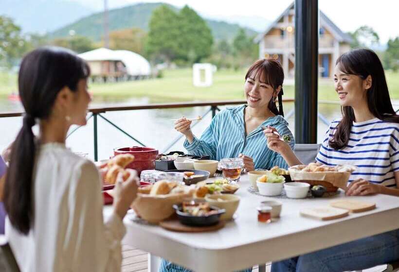 בית מלון כפרי Glamp Element   Campground