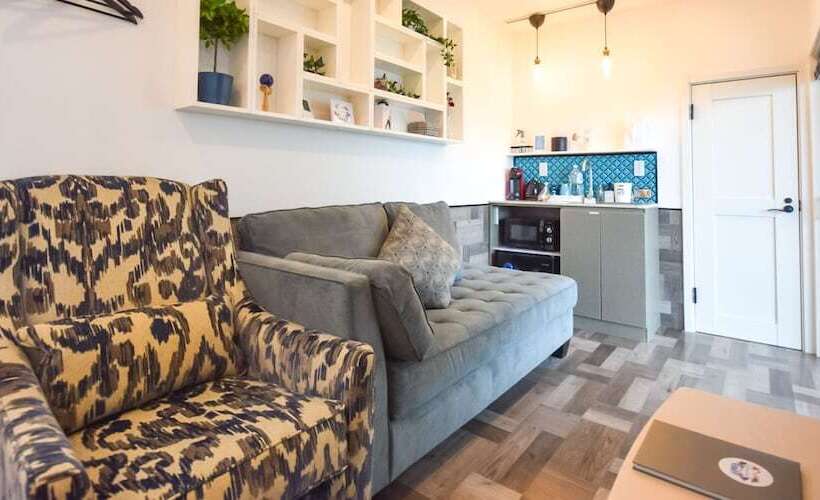 בית מלון כפרי Glory Island Okinawa Yabusachi Resort