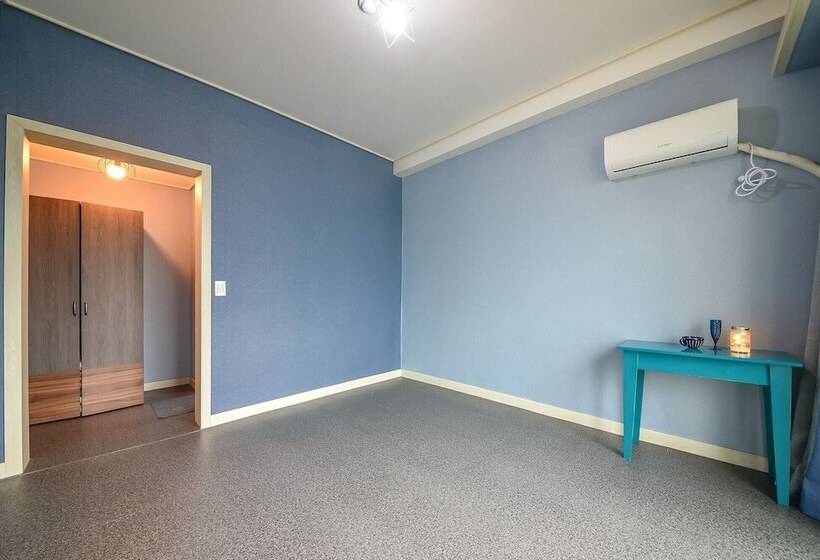 Hotel Goseong Bokee House