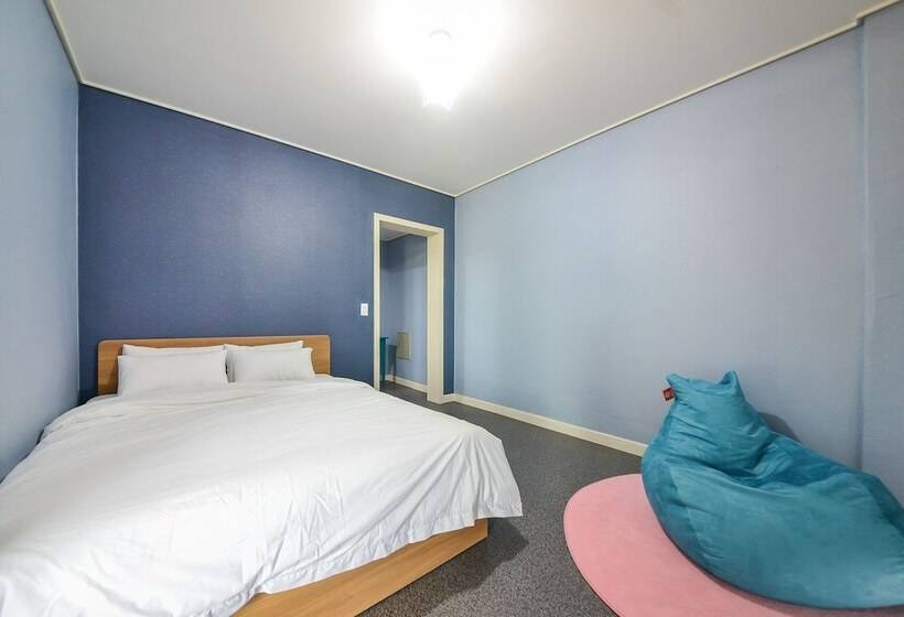 Hotel Goseong Bokee House