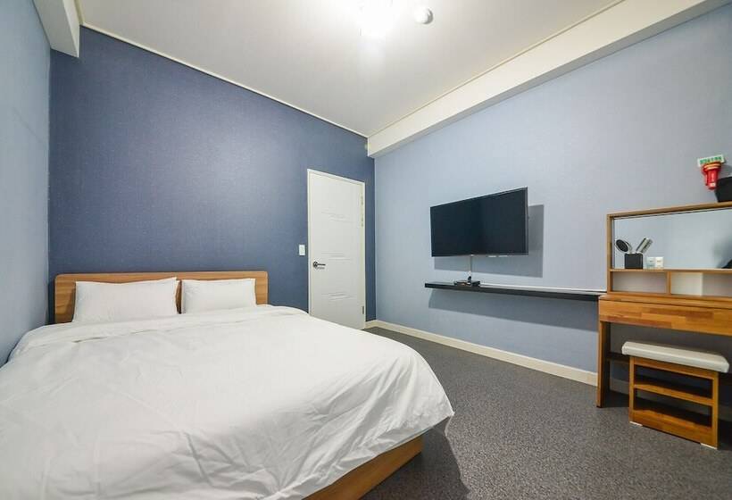 Hotel Goseong Bokee House