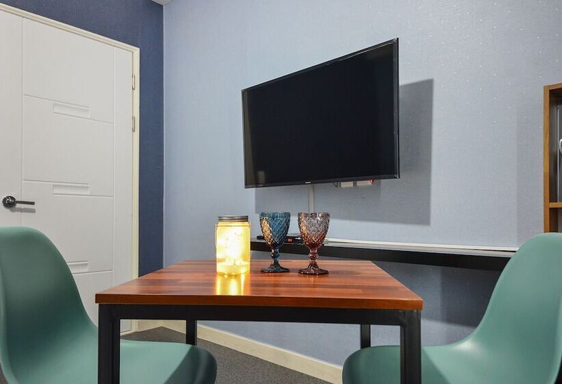 Hotel Goseong Bokee House