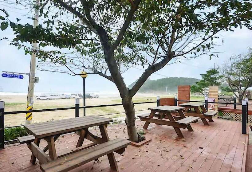 Hotel Goseong Bokee House