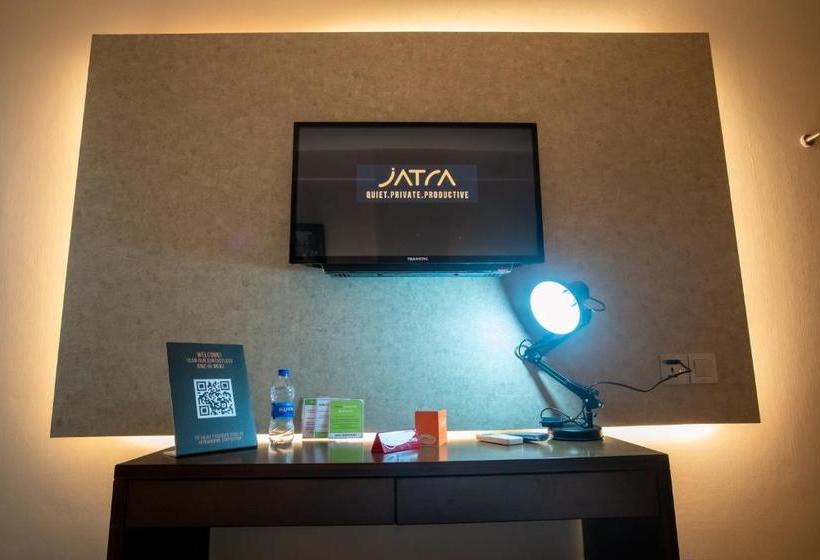 هتل Jatra Flagship Sylhet City Centre