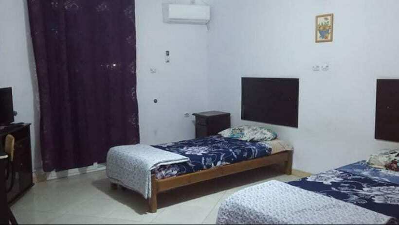 هتل Hôtel La Bravoure