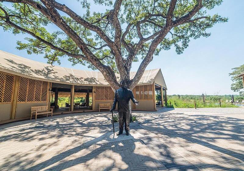 فندق Mdluli Safari Lodge