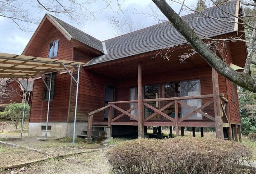 בית מלון כפרי Ojibaru Park