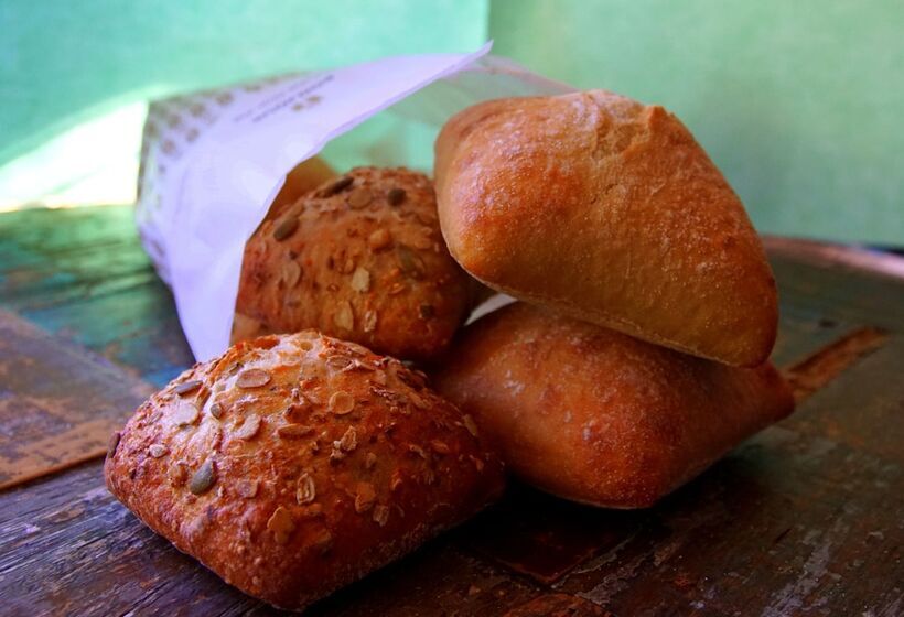 Отель Otterbergets Bad & Camping