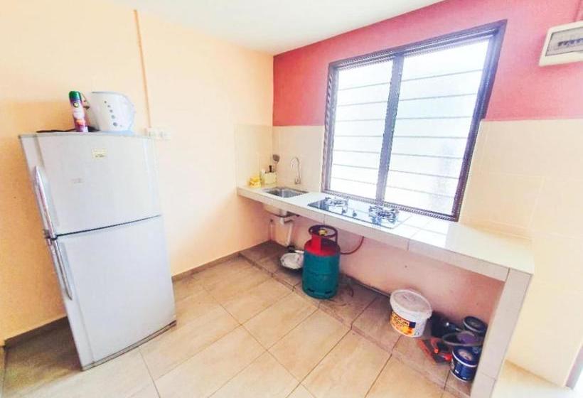 酒店 Oyo 90291 Homestay De Majidee