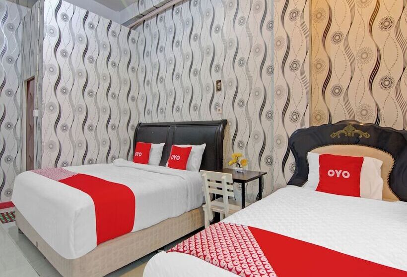 호텔 Oyo 90615 Jojo Homestay