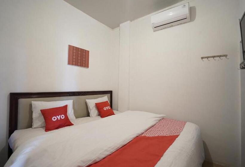 Отель Oyo 90645 Karisma Residence