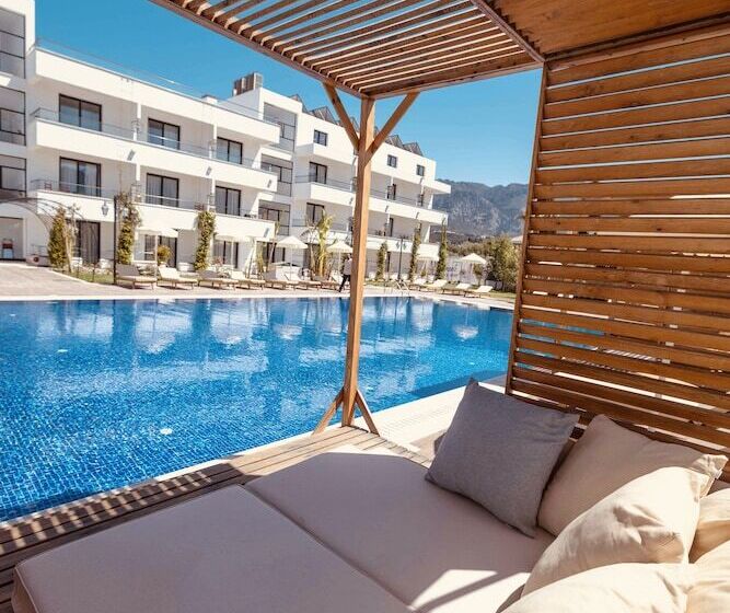 בית מלון כפרי Palmonte Suites