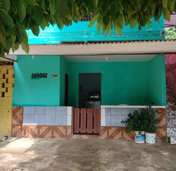 فندق Pousada Sombra Do Jambeiro