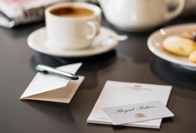 בית מלון כפרי Royal Palace North Cyprus