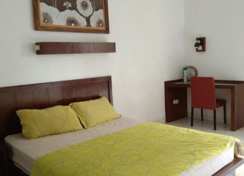 هتل Rumah Amanda Residence