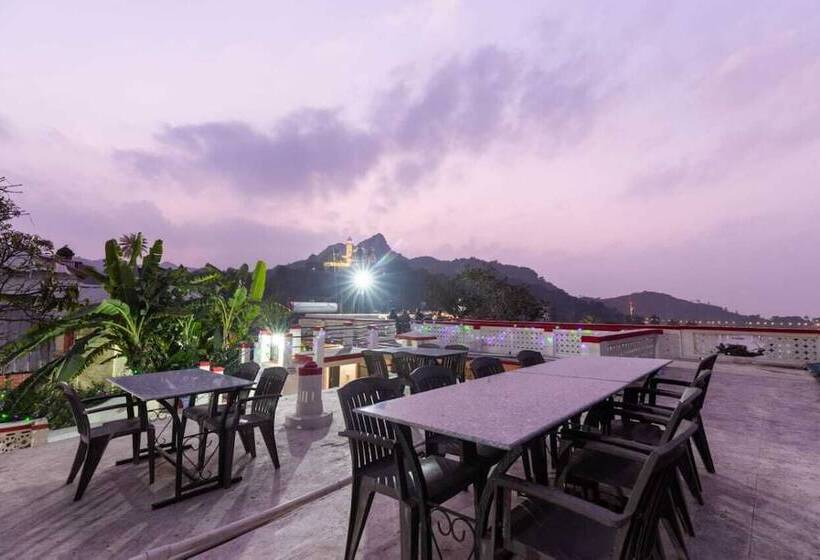 فندق Sanand Heritage Mount Abu